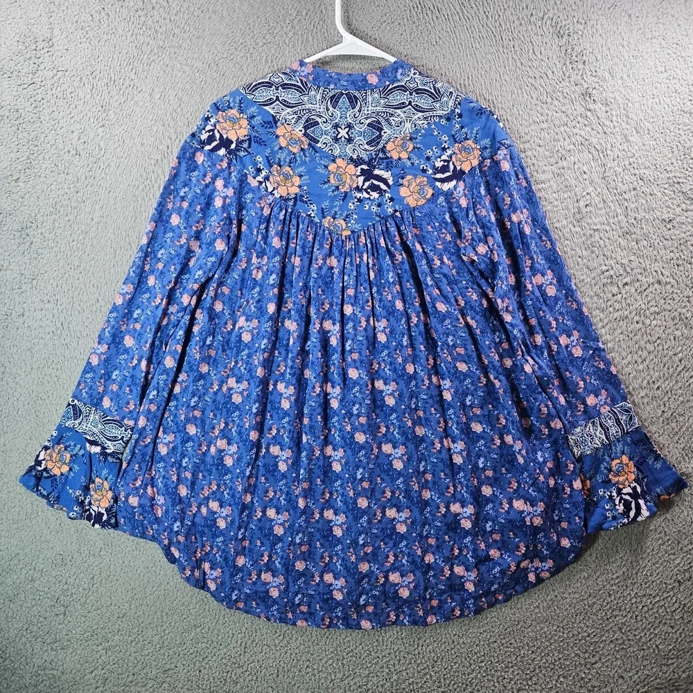 Free People Boho‎ Top Blouse Women XS Long Sleeve Floral Blue Preppy